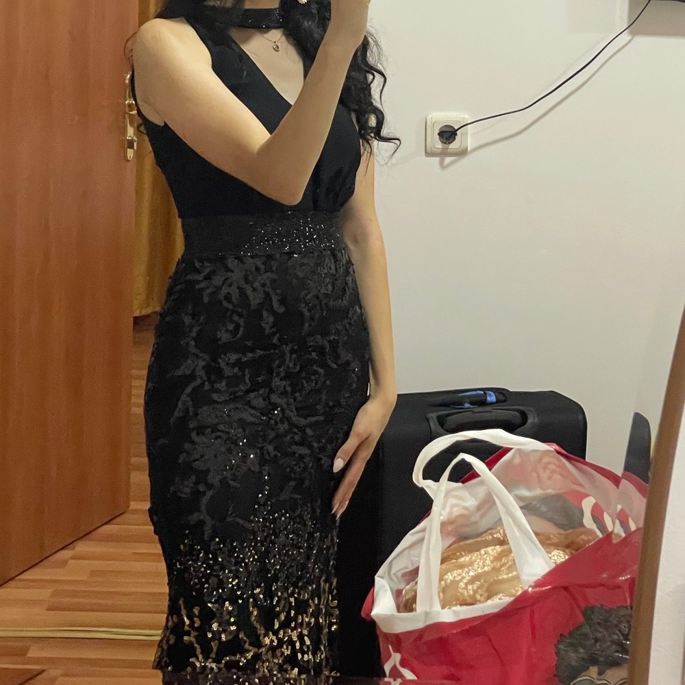 Elegant Black Sleeveless maxi dress size S